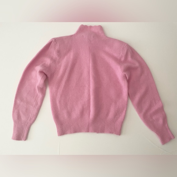 I. Magnin button down cardigan - Picture 2 of 8